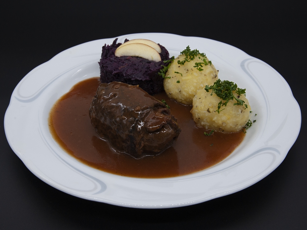  Hausgemachte Rindsroulade 
